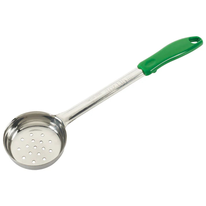 Dosificador de acero inoxidable de una sola pieza - perforado con mango verde de 4 oz WINCO FPP-4