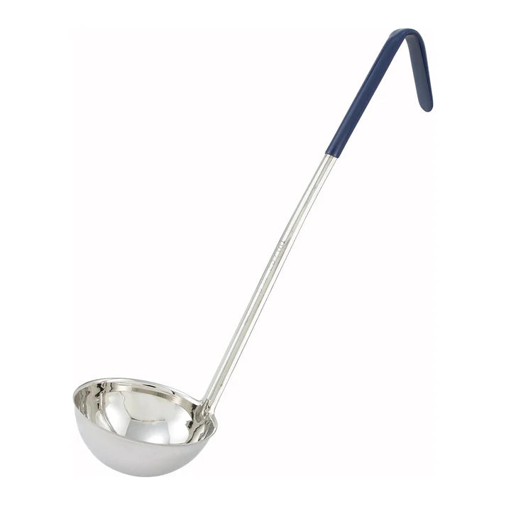 Cucharón de acero inoxidable con mango azul de 8 oz WINCO LDC-8